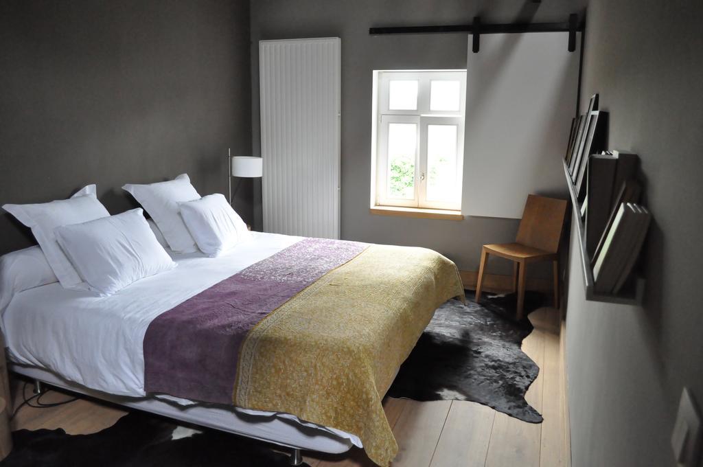 B&B La Chambre D'A Cote Aische-en-Refail Szoba fotó