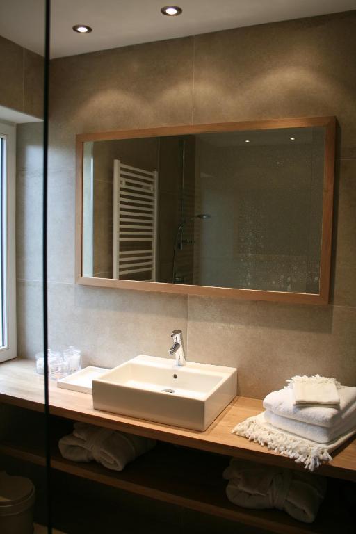 B&B La Chambre D'A Cote Aische-en-Refail Szoba fotó